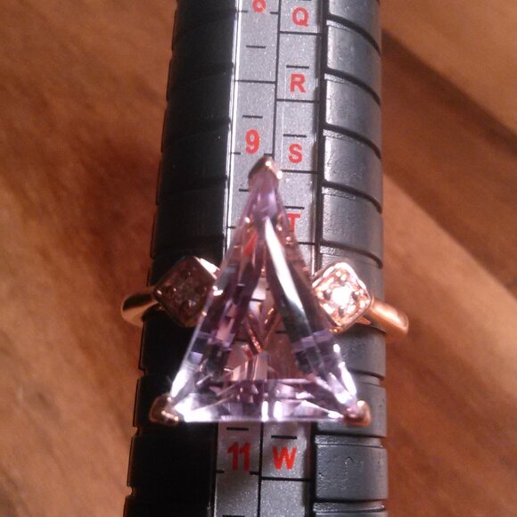 Rose De France Amethyst Moissanite Rose Gold over Sterling Silver Ring (Size 10) - Picture 3 of 12